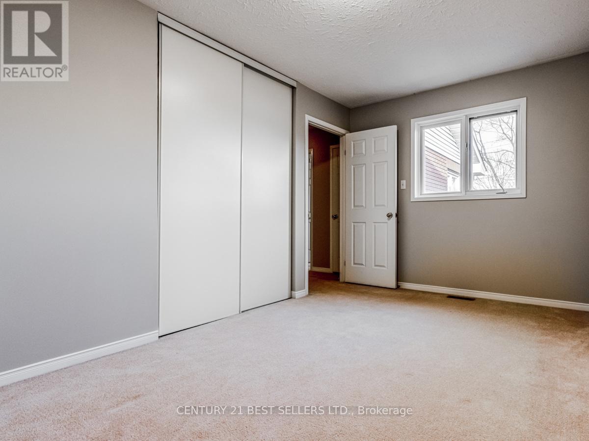 178 Queen St W, Mississauga, Ontario  L5H 1L6 - Photo 12 - W8277804