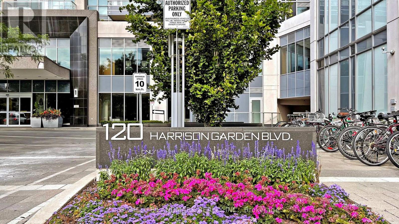 #1132 -120 Harrison Garden Blvd, Toronto, Ontario  M2N 0H1 - Photo 3 - C8278620