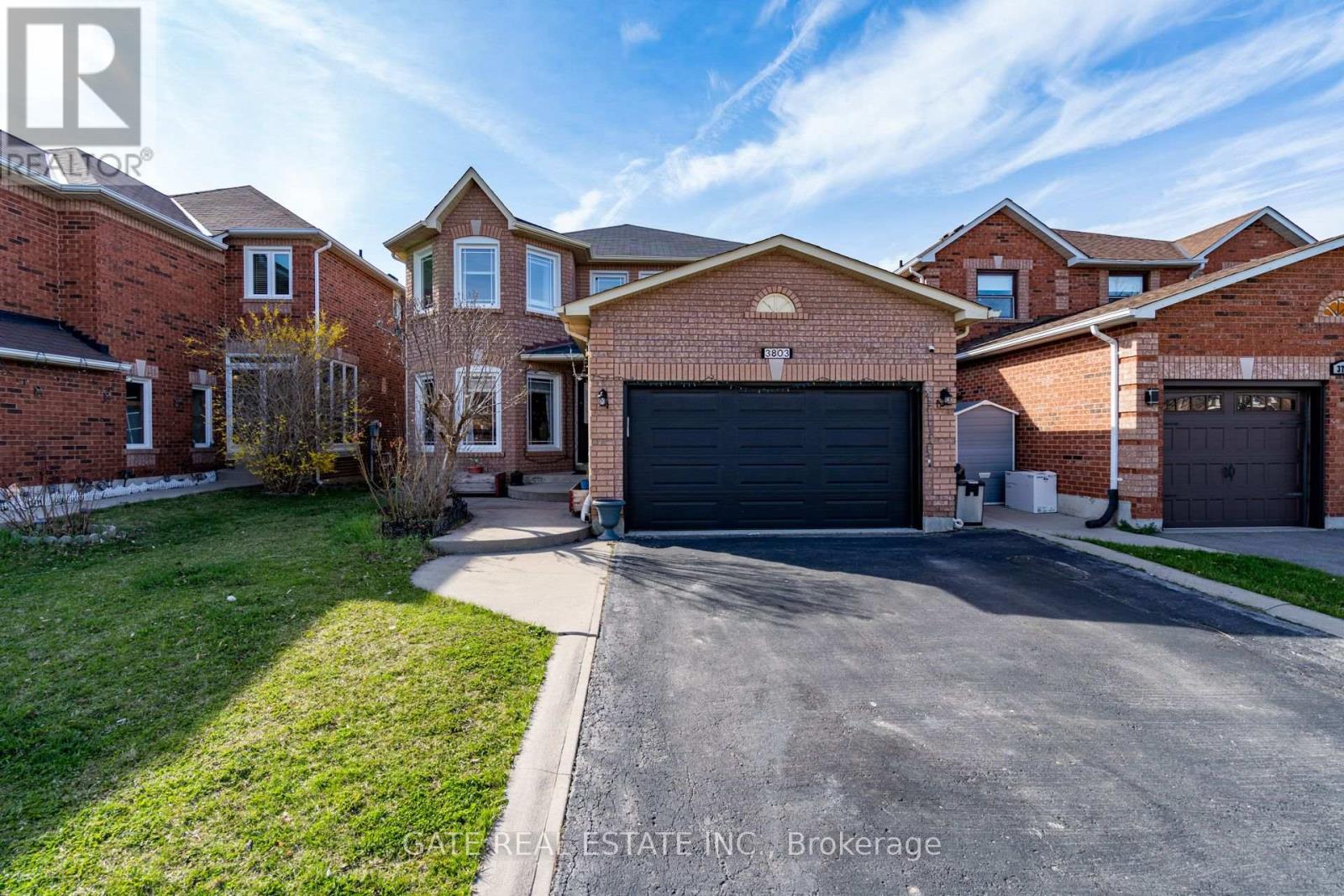 3803 Laurenclaire Dr, Mississauga, Ontario  L5N 7G8 - Photo 1 - W8316300