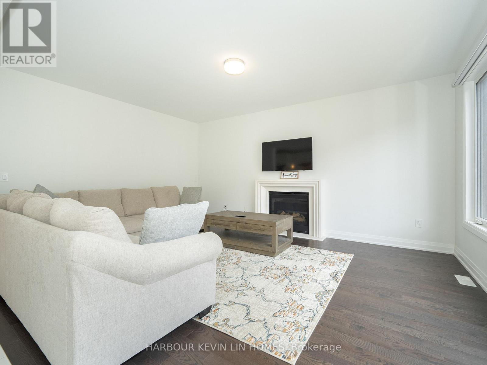 14 Longworth Avenue, Richmond Hill, Ontario  L4E 1J1 - Photo 14 - N12090900