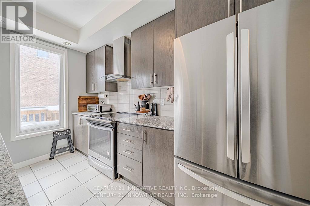 144 Salterton Circle, Vaughan, Ontario  L6A 4Z1 - Photo 14 - N12094780