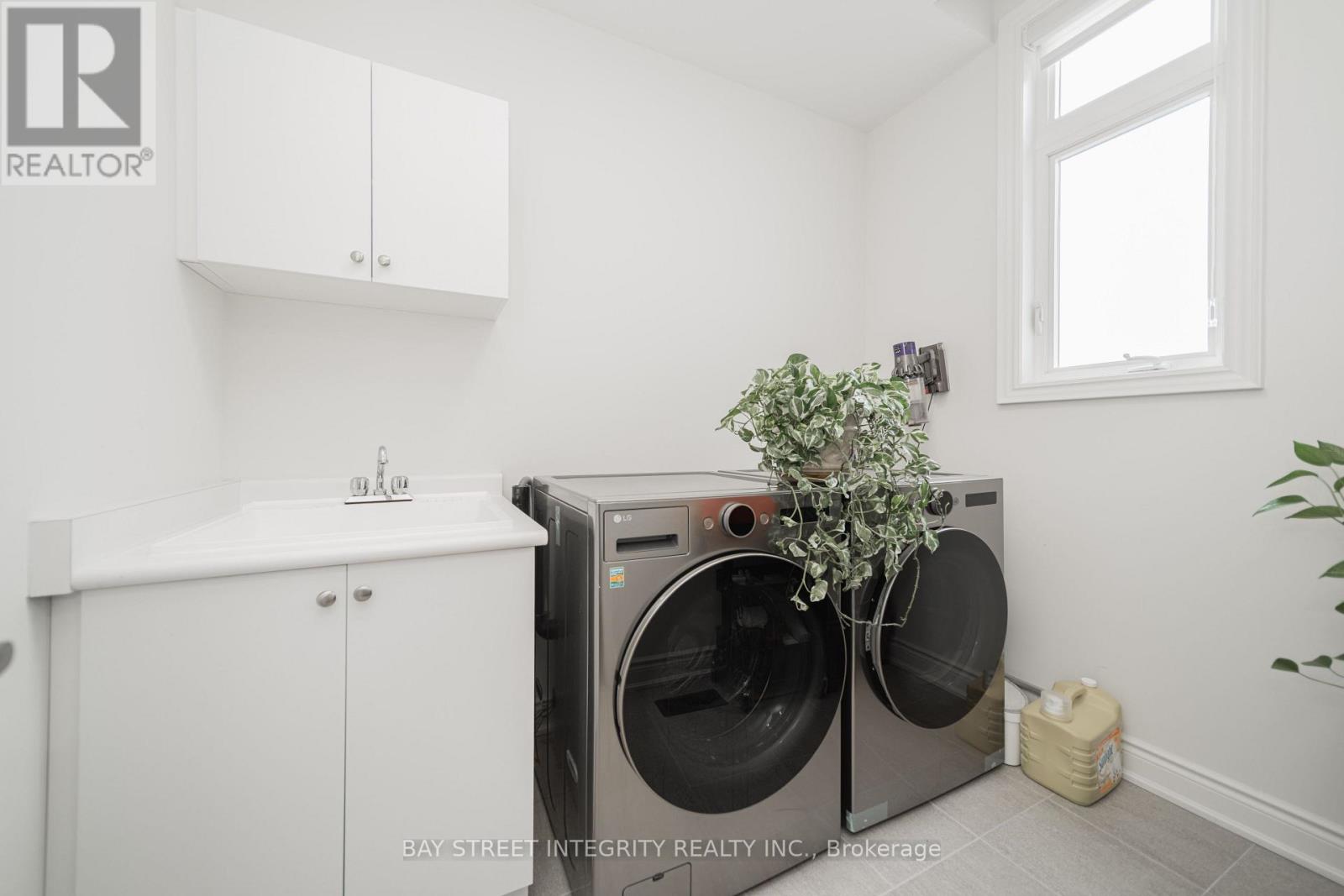 147 Prairie Rose Drive, Richmond Hill, Ontario  L4S 0M9 - Photo 15 - N12129388