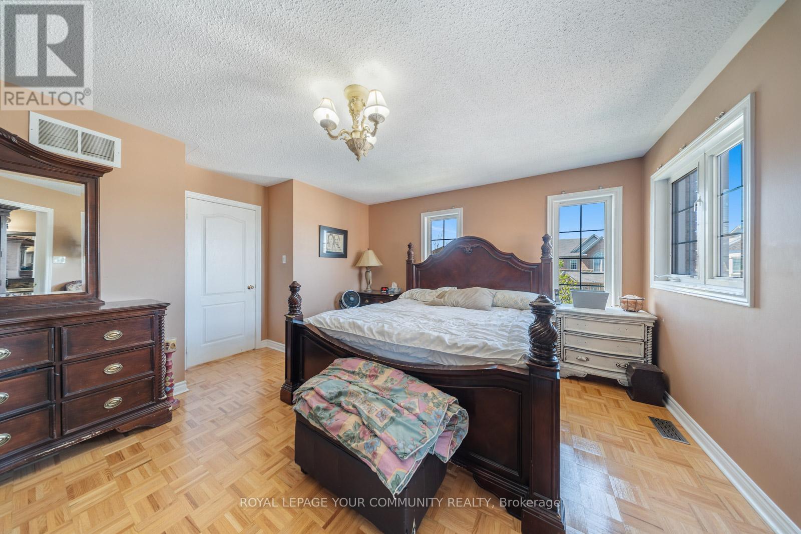 68 Goyo Gate, Vaughan, Ontario  L6A 3T3 - Photo 27 - N12140968