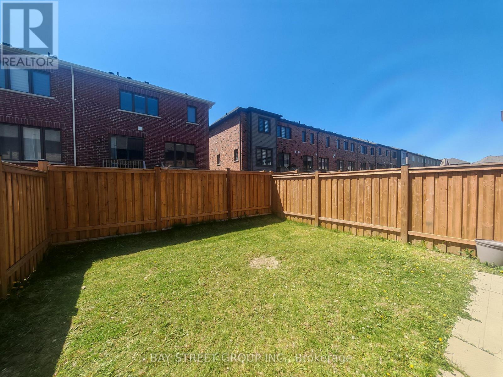 11 Ness Drive, Richmond Hill, Ontario  L4S 1N2 - Photo 21 - N12142581