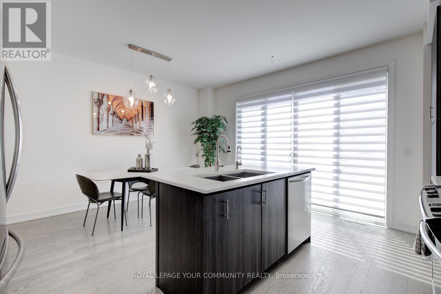 16 Glenngarry Crescent, Vaughan, Ontario  L6A 4Z4 - Photo 26 - N12144042