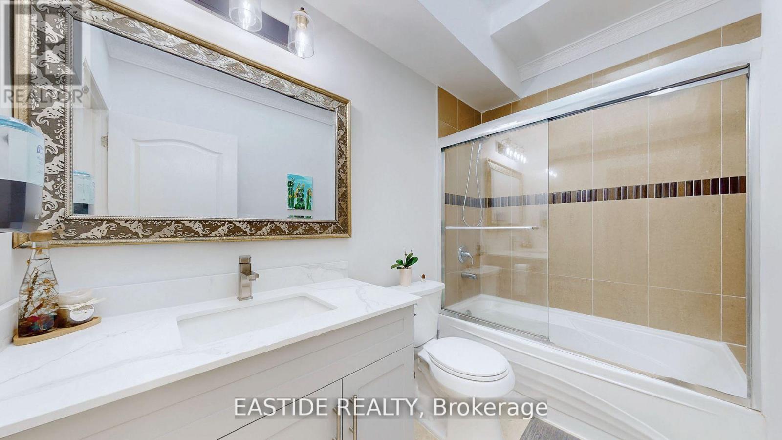 8 Ridgewood Drive, Richmond Hill, Ontario  L4E 3M1 - Photo 26 - N12147520