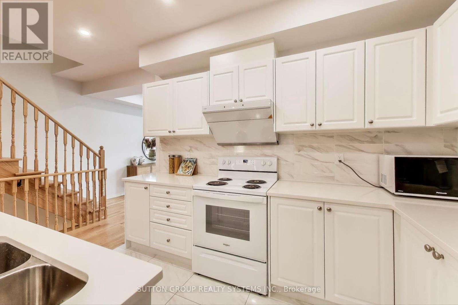 71 William F Bell Parkway, Richmond Hill, Ontario  L4S 0K1 - Photo 14 - N12165015