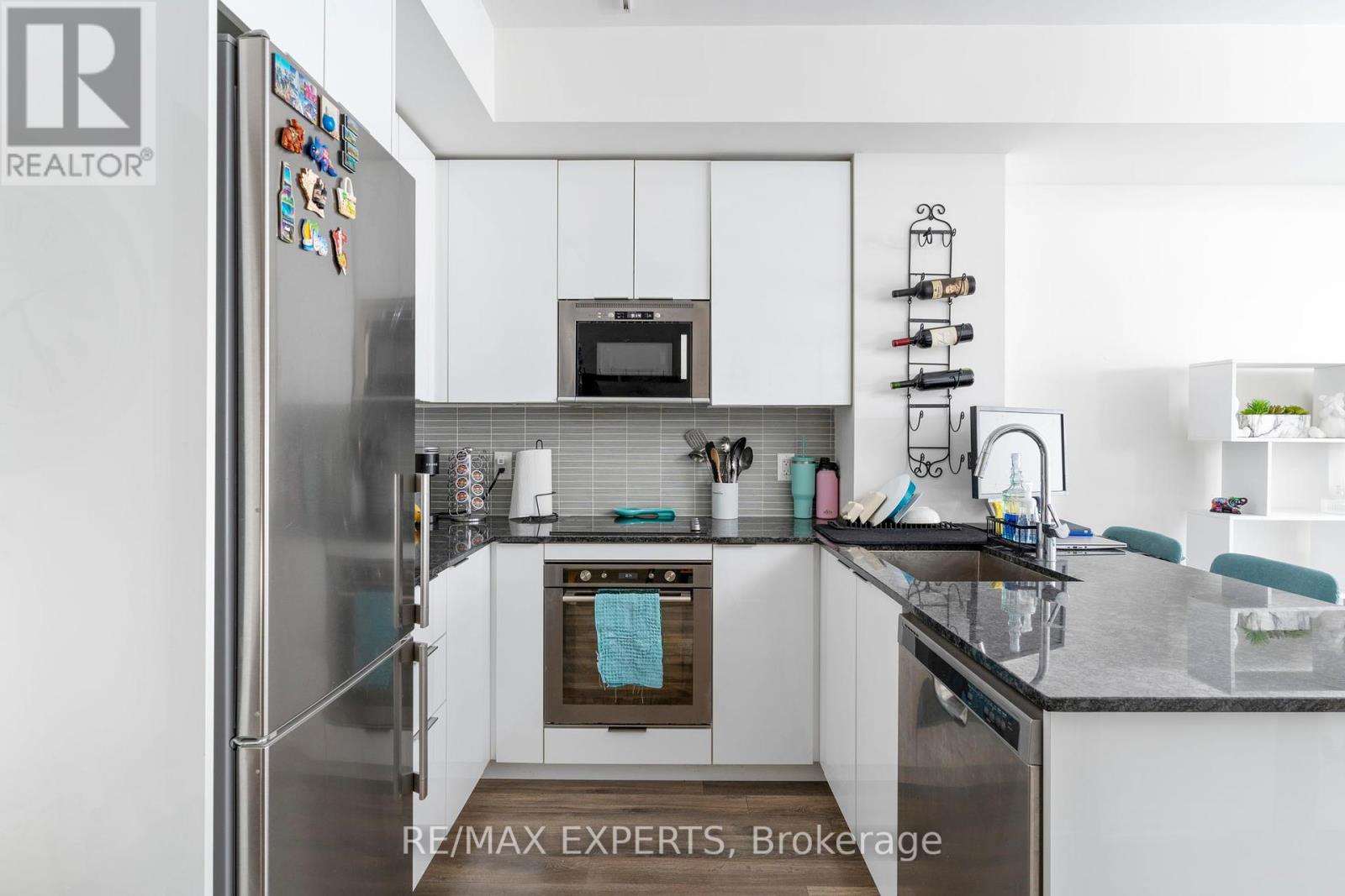 503 - 99 Eagle Rock Way, Vaughan, Ontario  L6A 5A7 - Photo 11 - N12174684