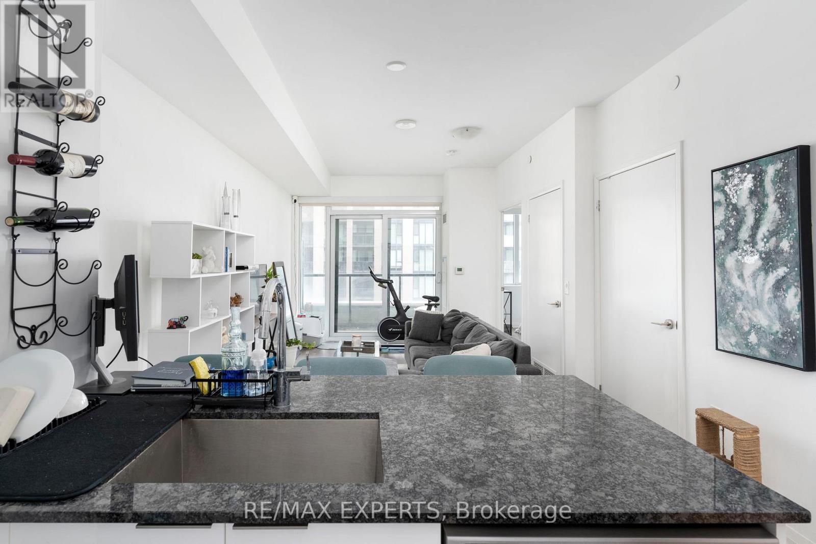 503 - 99 Eagle Rock Way, Vaughan, Ontario  L6A 5A7 - Photo 13 - N12174684