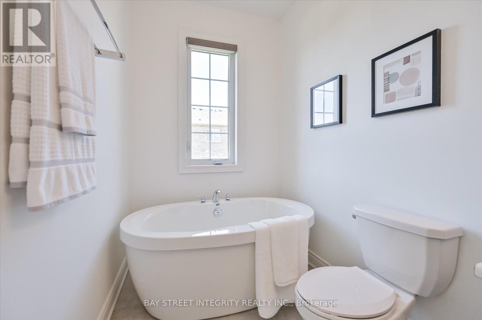 61 Hartney Drive, Richmond Hill, Ontario  L4S 0J9 - Photo 25 - N12181329