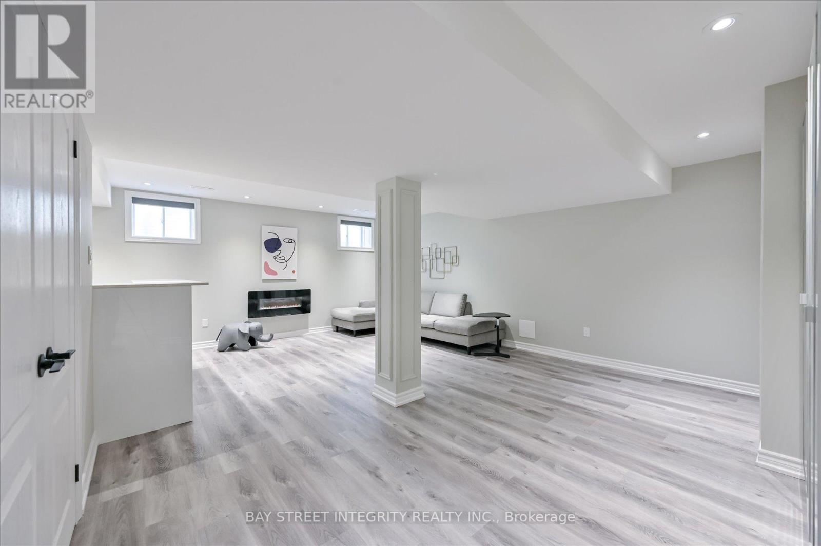 61 Hartney Drive, Richmond Hill, Ontario  L4S 0J9 - Photo 31 - N12181329