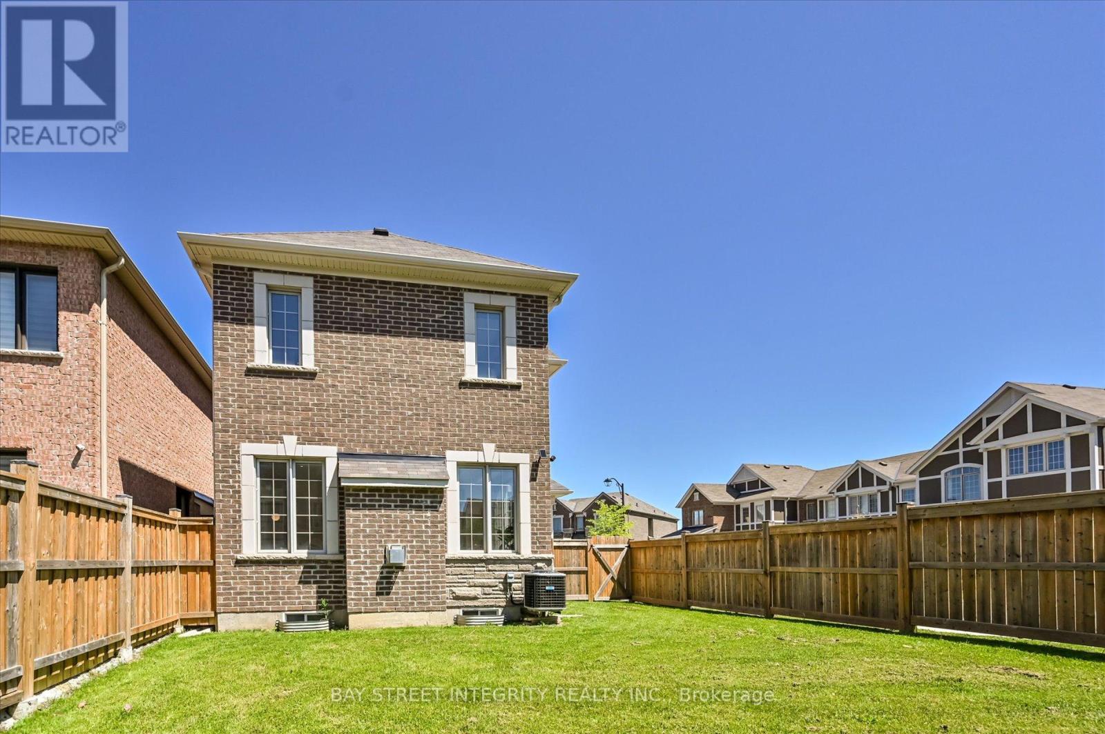 61 Hartney Drive, Richmond Hill, Ontario  L4S 0J9 - Photo 40 - N12181329