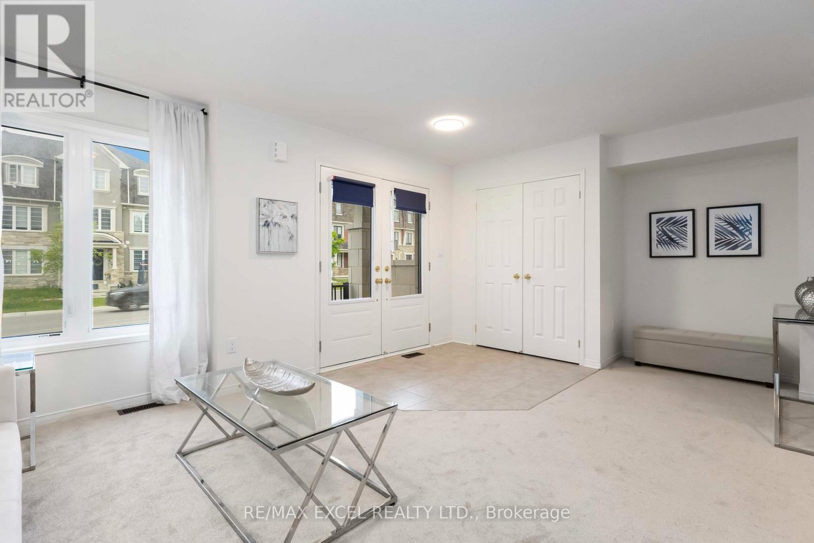 69 William F Bell Parkway, Richmond Hill, Ontario  L4S 0K1 - Photo 6 - N12181578