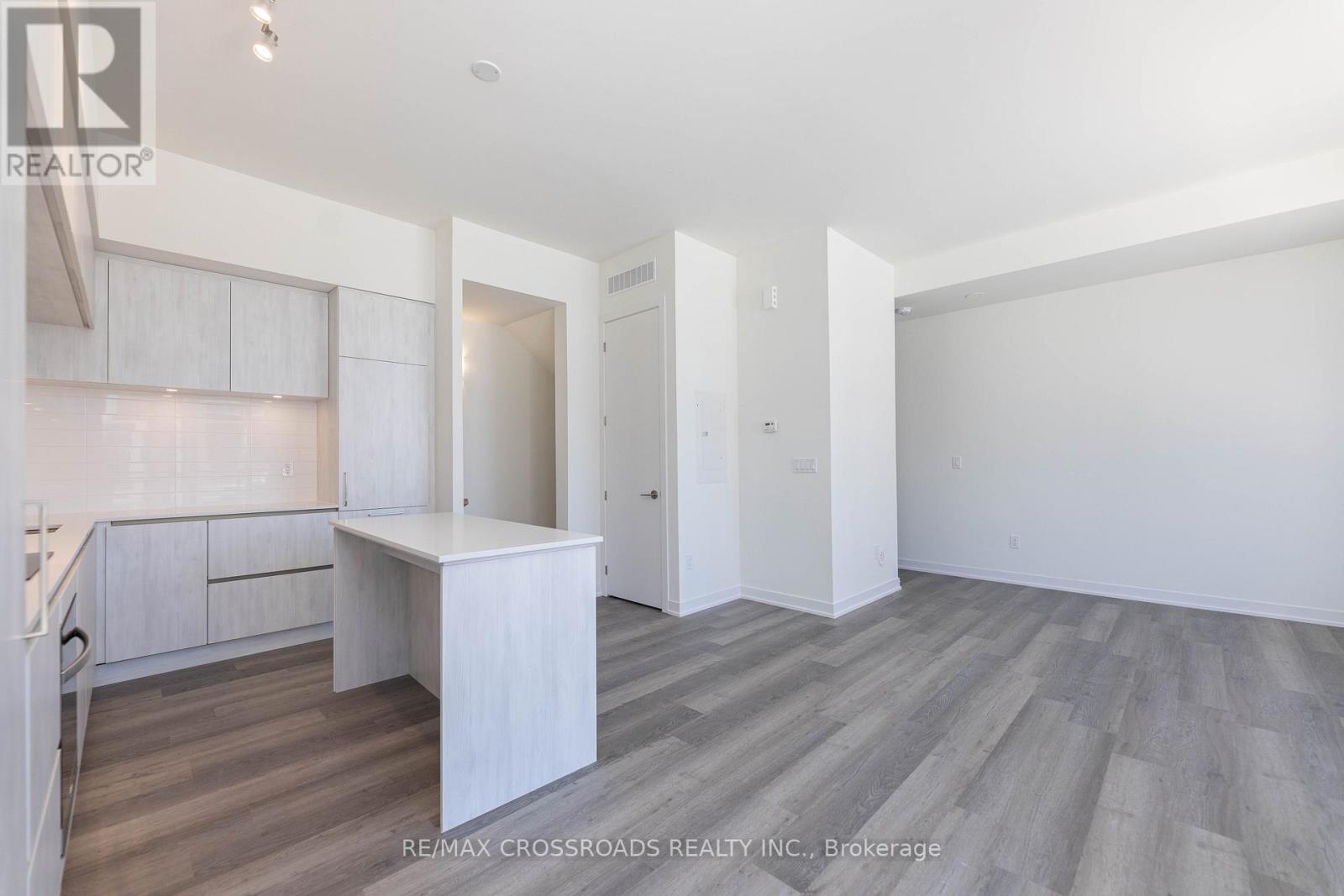 1503 - 11 David Eyer Road, Richmond Hill, Ontario  L4S 1M4 - Photo 8 - N12183704