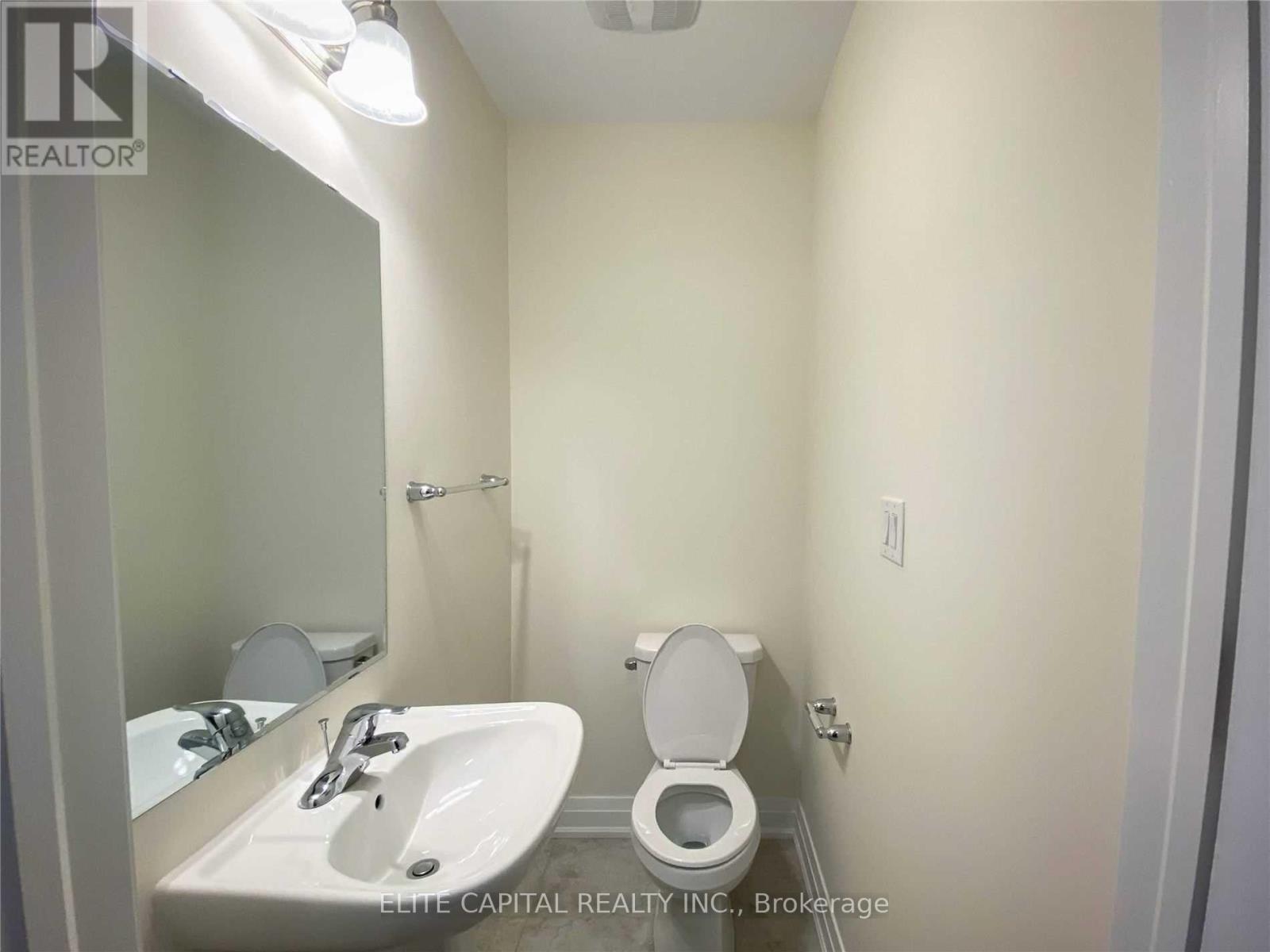 84 William F Bell Parkway, Richmond Hill, Ontario  L4S 0K4 - Photo 6 - N12187571