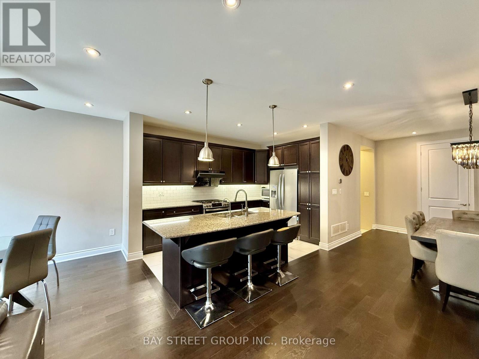 67 Hartney Drive, Richmond Hill, Ontario  L4S 0J9 - Photo 10 - N12187745