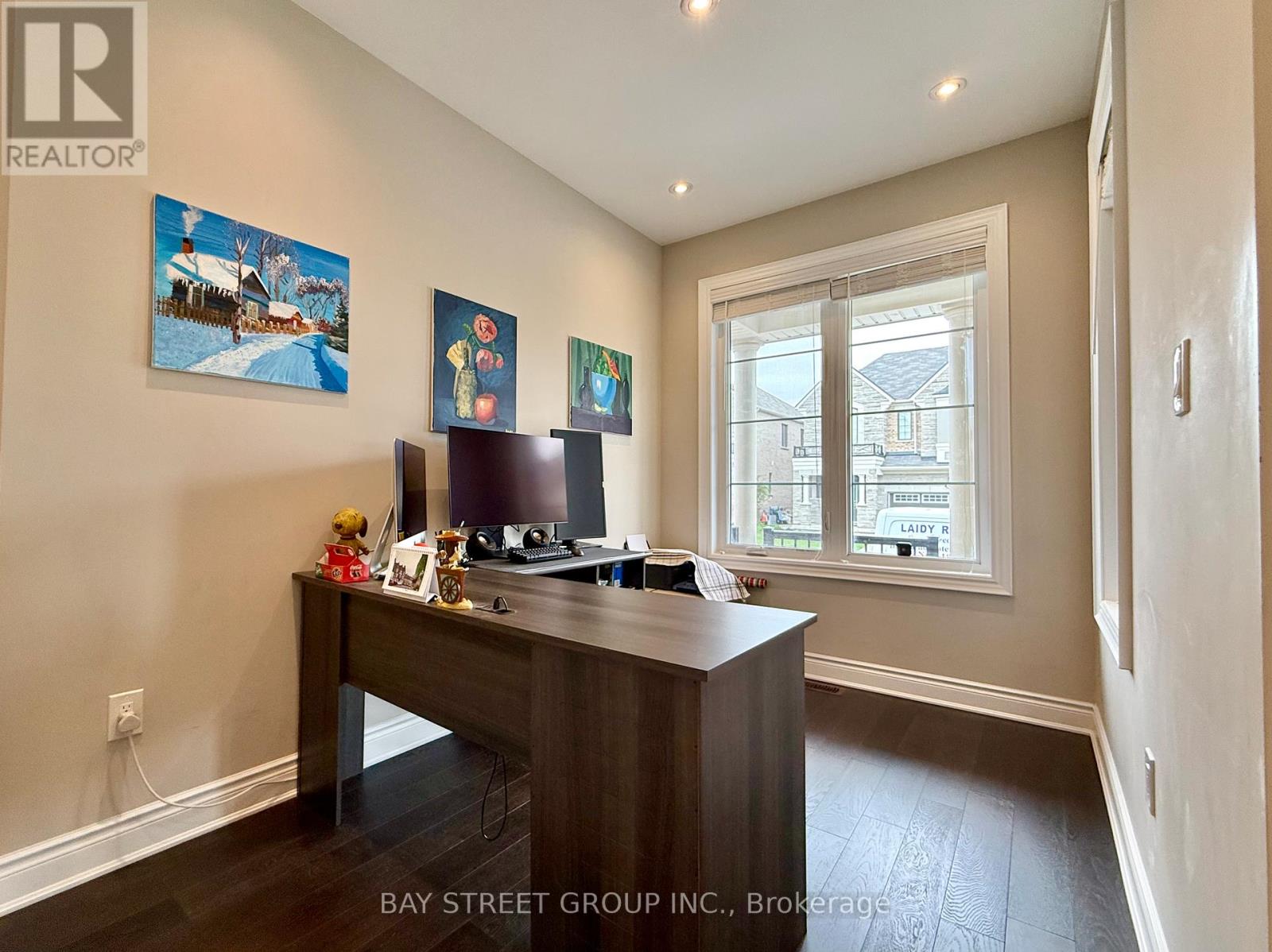 67 Hartney Drive, Richmond Hill, Ontario  L4S 0J9 - Photo 5 - N12187745