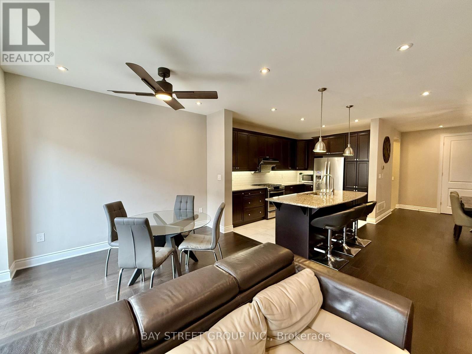 67 Hartney Drive, Richmond Hill, Ontario  L4S 0J9 - Photo 9 - N12187745