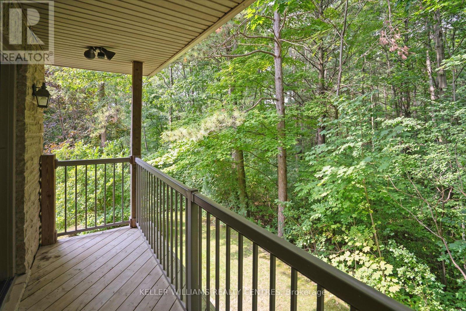 6 Country Heights Drive, Richmond Hill, Ontario  L4E 3M8 - Photo 17 - N12188565