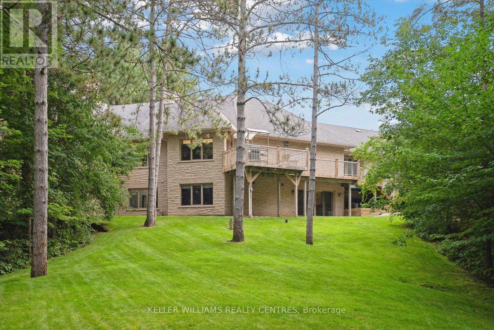 6 Country Heights Drive, Richmond Hill, Ontario  L4E 3M8 - Photo 38 - N12188565