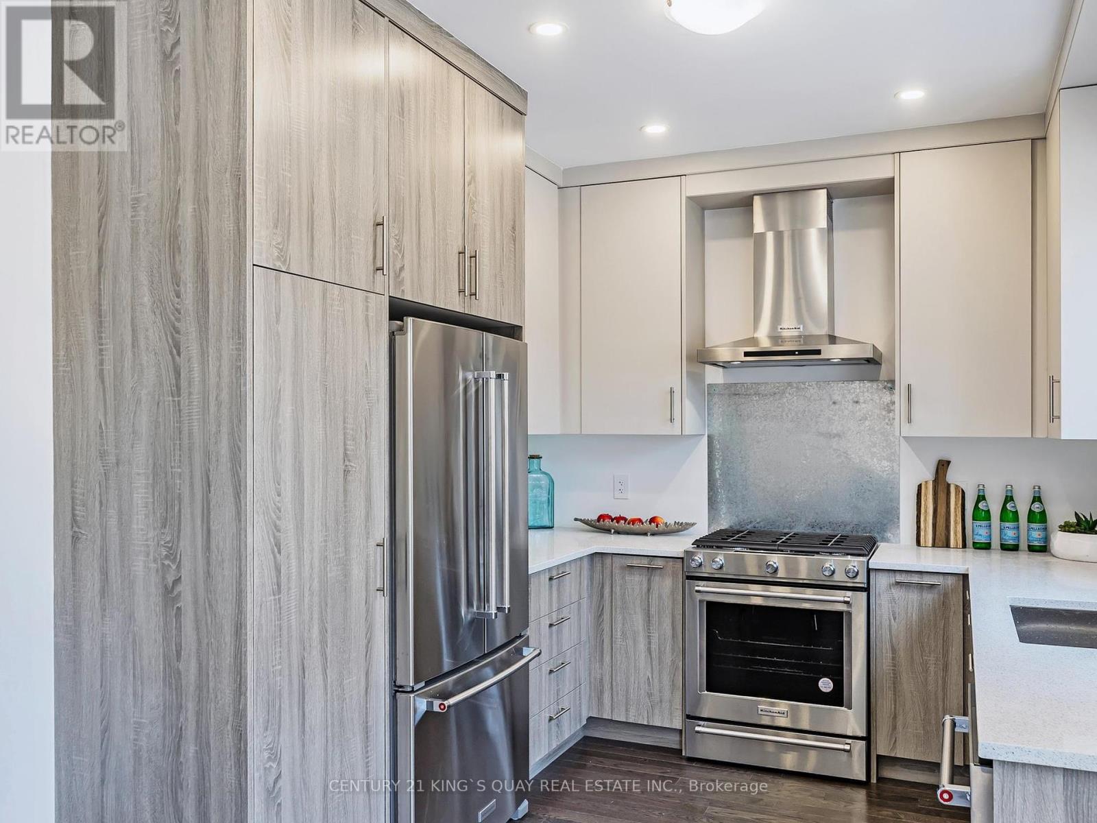8 Schmeltzer Crescent, Richmond Hill, Ontario  L4E 1K8 - Photo 18 - N12190267