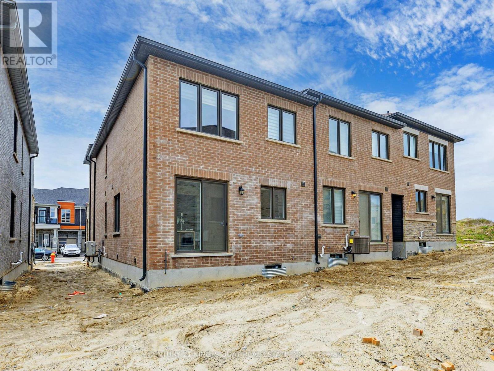 8 Schmeltzer Crescent, Richmond Hill, Ontario  L4E 1K8 - Photo 40 - N12190267