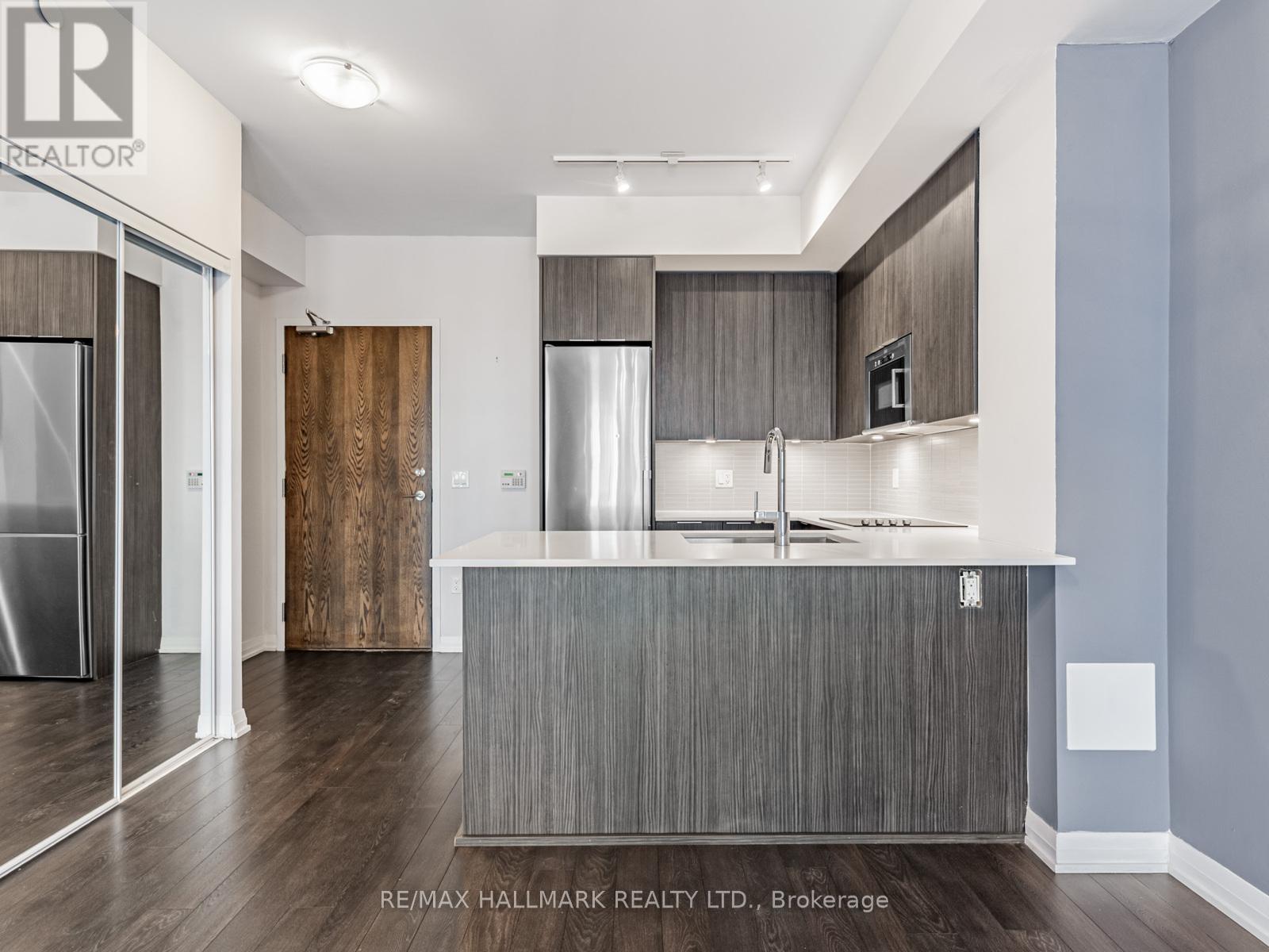322 - 99 Eagle Rock Way, Vaughan, Ontario  L6A 5A7 - Photo 11 - N12192025