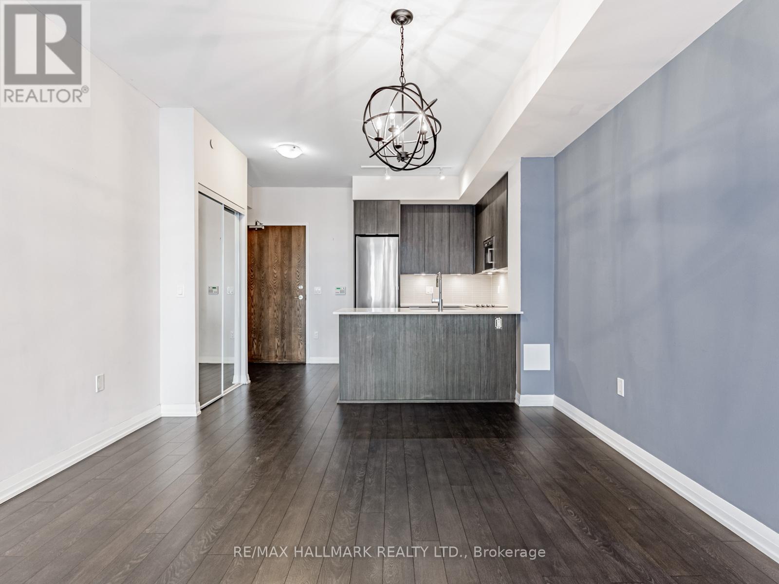 322 - 99 Eagle Rock Way, Vaughan, Ontario  L6A 5A7 - Photo 12 - N12192025