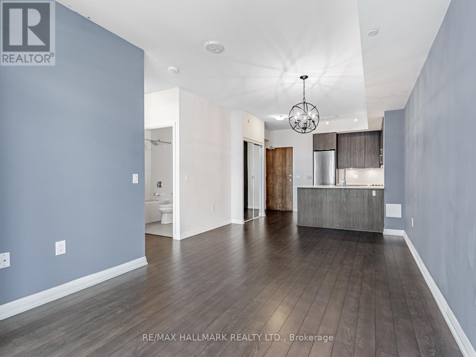 322 - 99 Eagle Rock Way, Vaughan, Ontario  L6A 5A7 - Photo 14 - N12192025