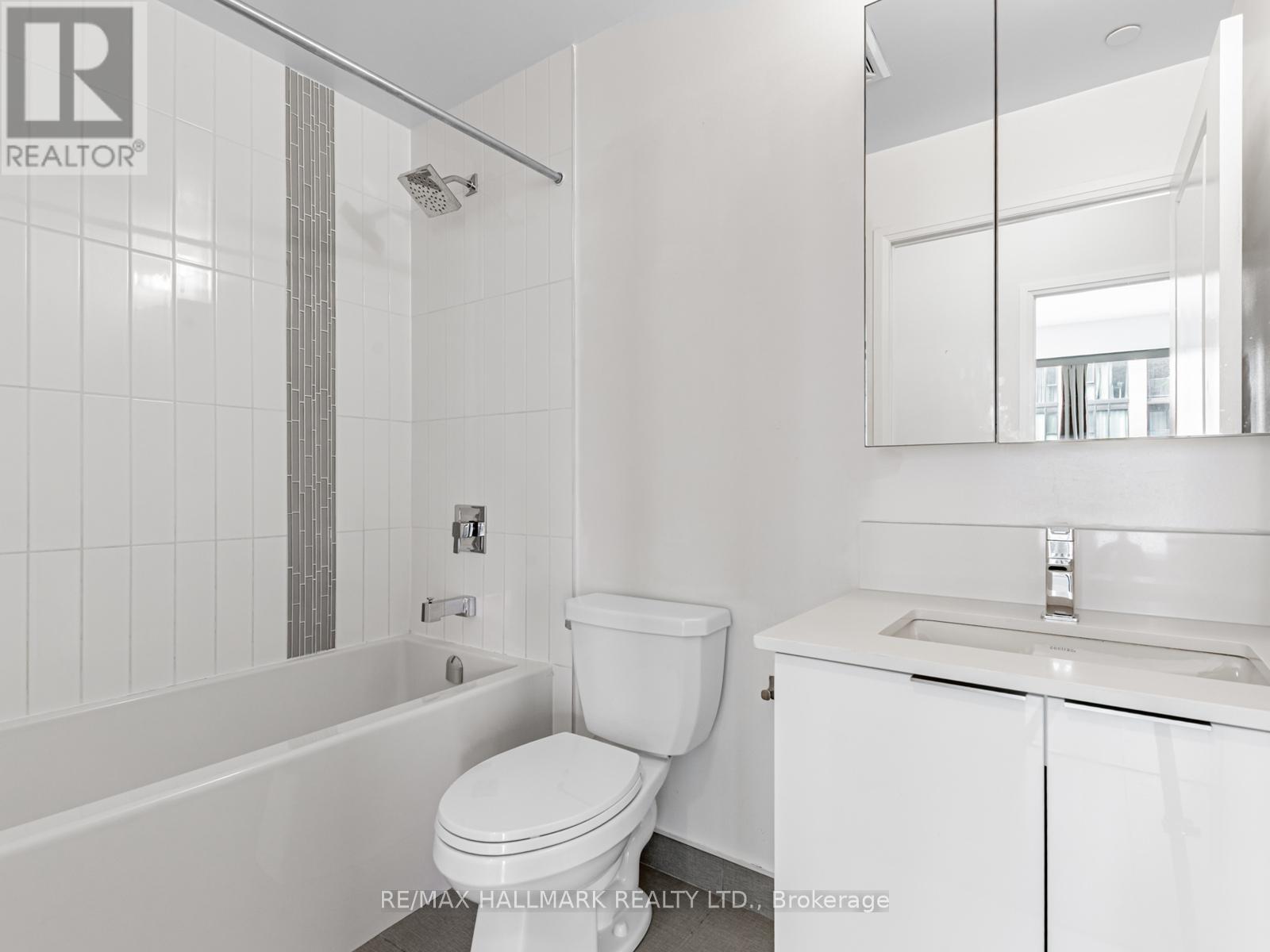 322 - 99 Eagle Rock Way, Vaughan, Ontario  L6A 5A7 - Photo 27 - N12192025