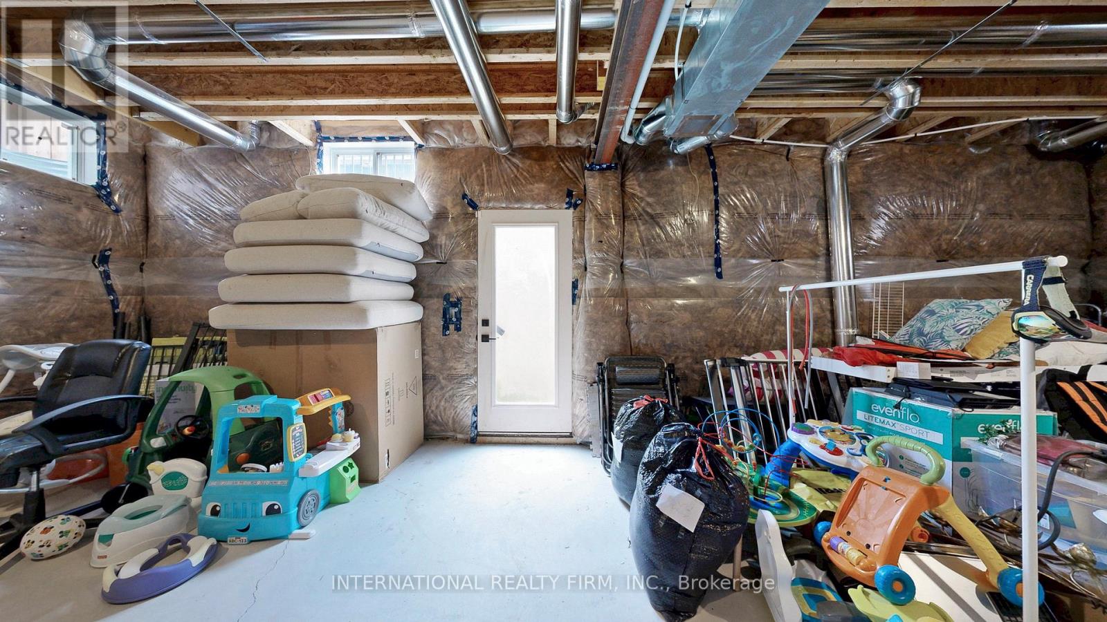 42 Tipp Drive, Richmond Hill, Ontario  L4E 1A2 - Photo 30 - N12194126