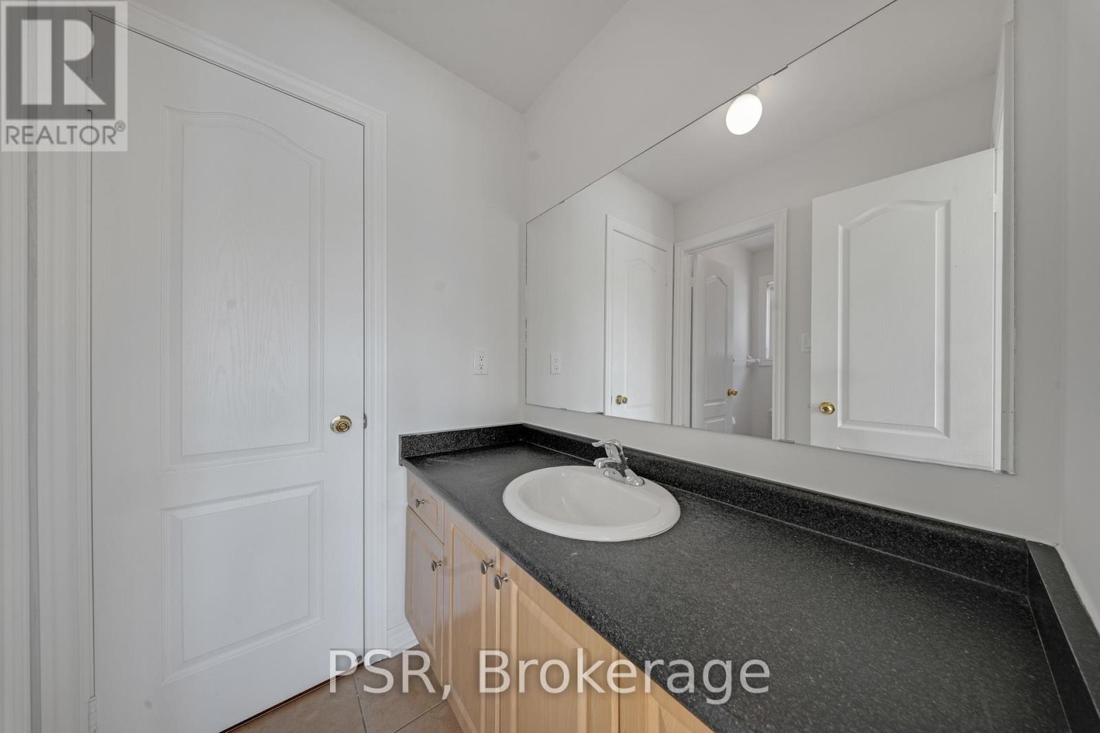 88 Canyon Gate Crescent, Vaughan, Ontario  L6A 0C2 - Photo 14 - N12201912