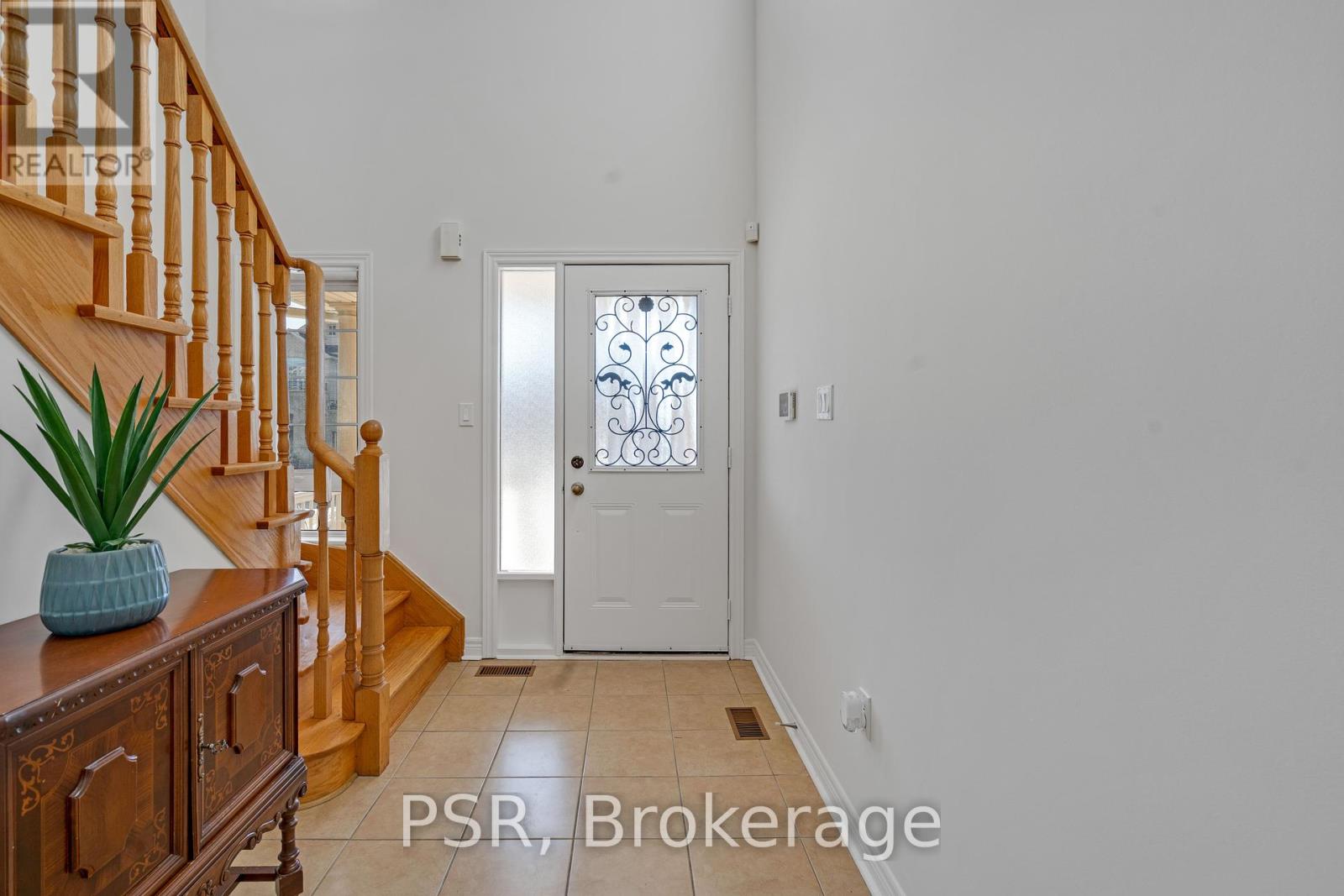 88 Canyon Gate Crescent, Vaughan, Ontario  L6A 0C2 - Photo 7 - N12201912