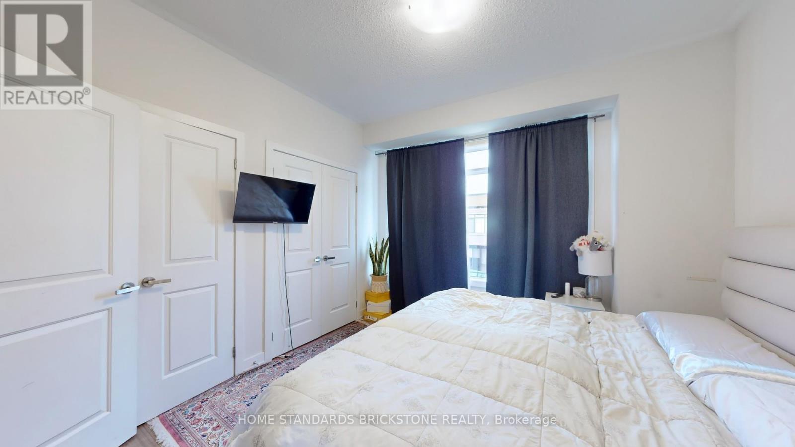 215 Salterton Circle, Vaughan, Ontario  L6A 4Z2 - Photo 21 - N12208204