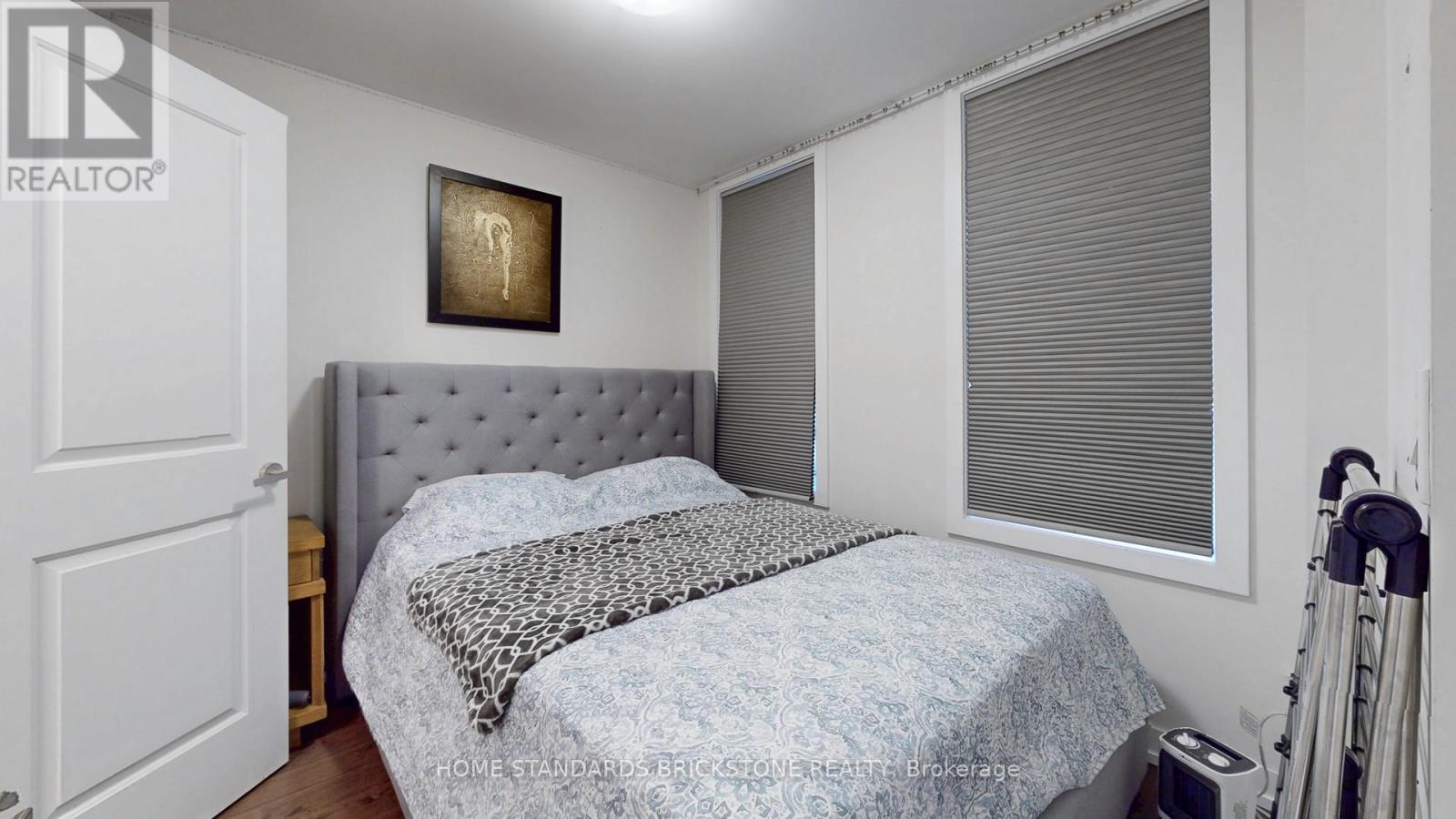 215 Salterton Circle, Vaughan, Ontario  L6A 4Z2 - Photo 26 - N12208204