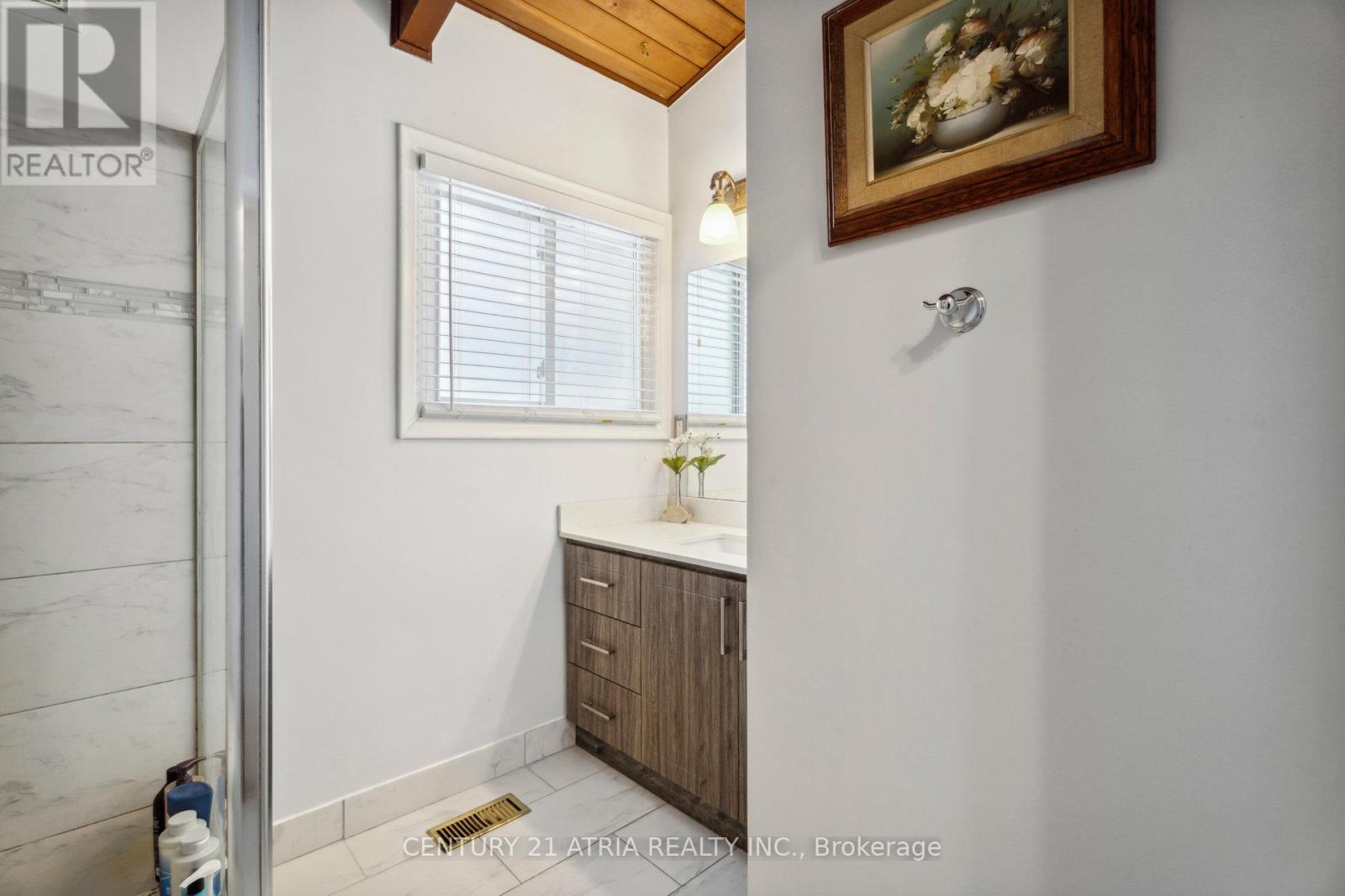 1293 Stouffville Road, Richmond Hill, Ontario  L4E 3S5 - Photo 16 - N12215080