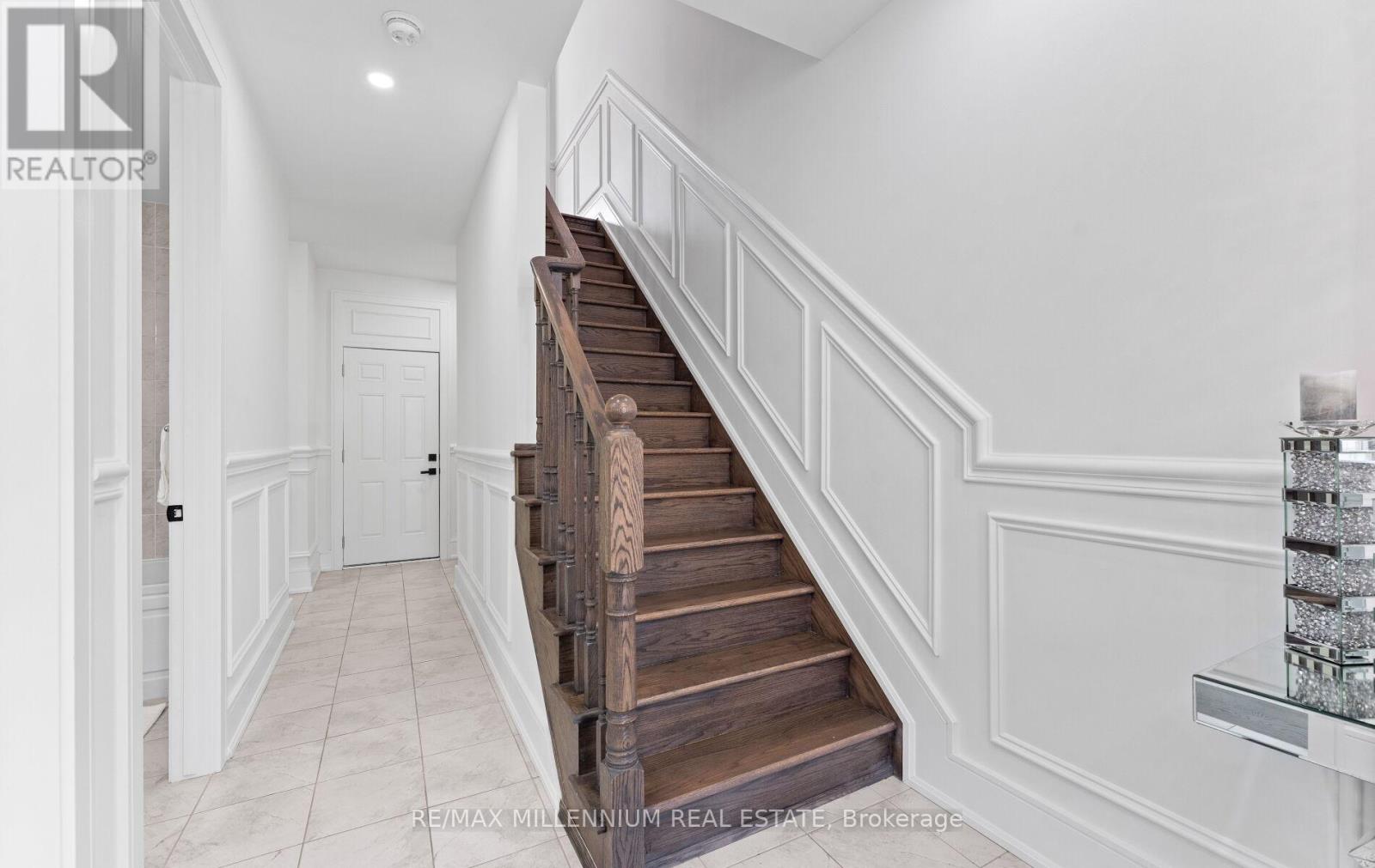 83 Casley Avenue, Richmond Hill, Ontario  L4S 0K7 - Photo 10 - N12221085