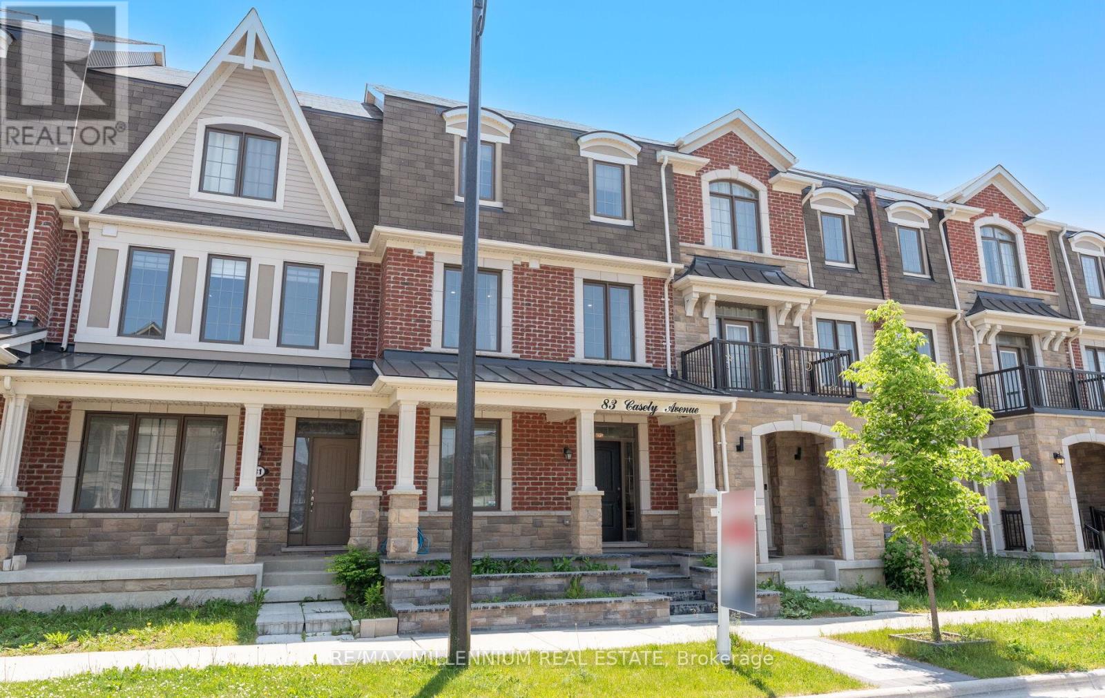 83 Casley Avenue, Richmond Hill, Ontario  L4S 0K7 - Photo 3 - N12221085