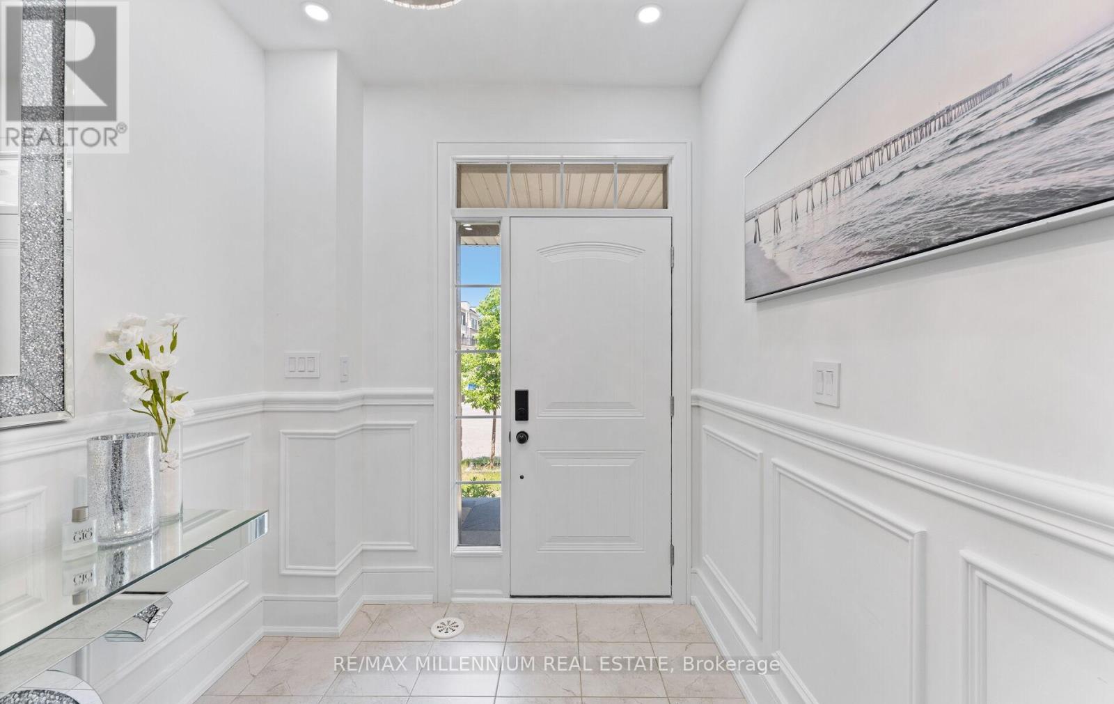 83 Casley Avenue, Richmond Hill, Ontario  L4S 0K7 - Photo 6 - N12221085