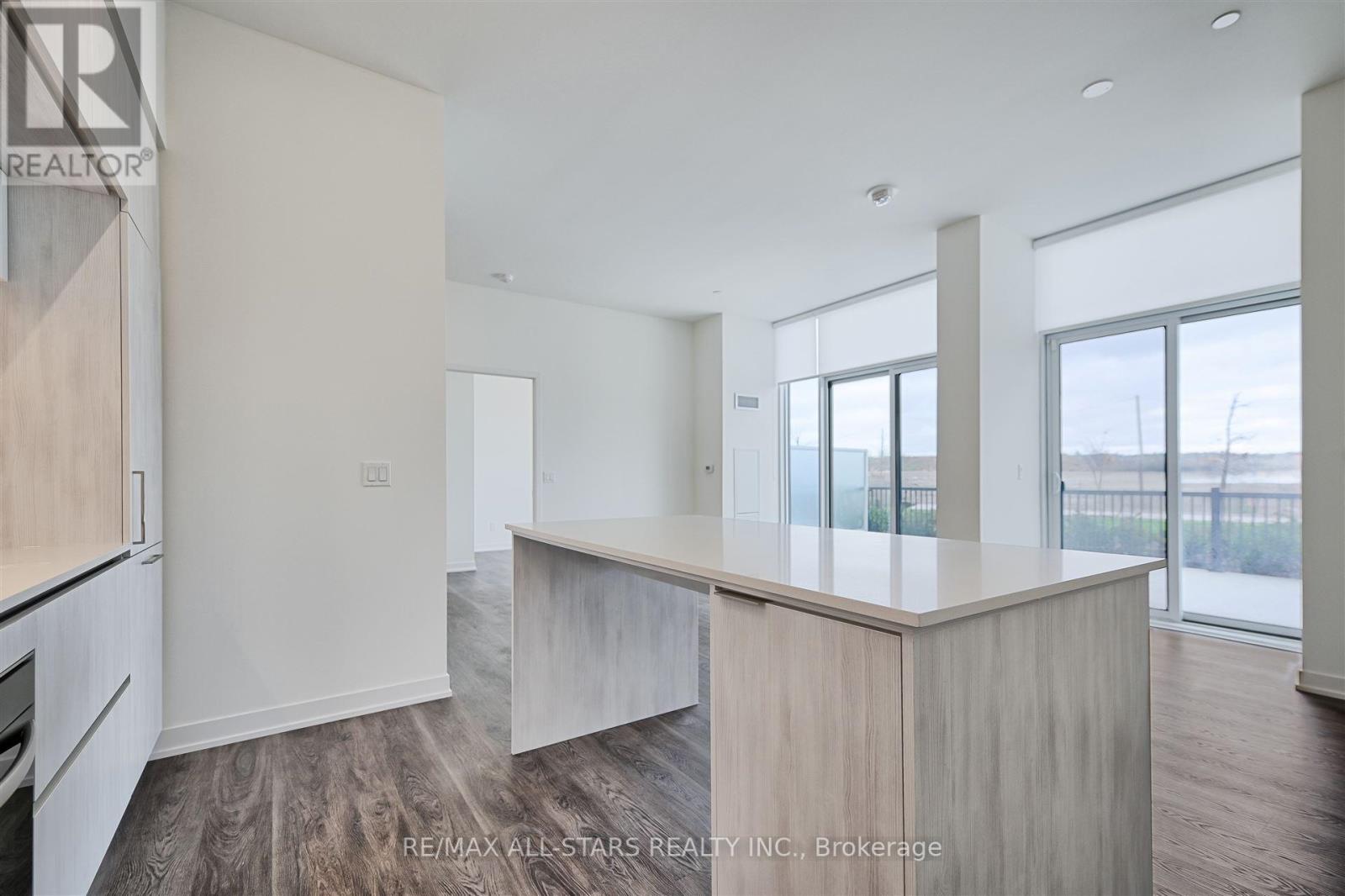 124 - 2 David Eyer Road, Richmond Hill, Ontario  L4S 0N6 - Photo 14 - N12247976