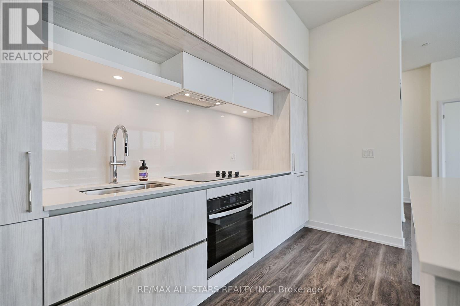 124 - 2 David Eyer Road, Richmond Hill, Ontario  L4S 0N6 - Photo 15 - N12247976