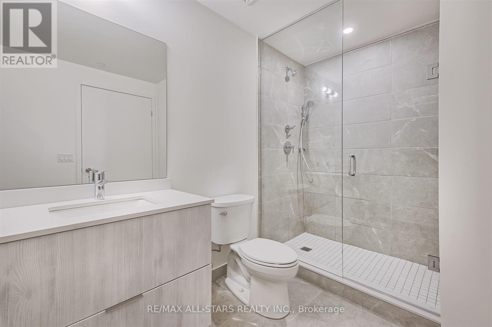 124 - 2 David Eyer Road, Richmond Hill, Ontario  L4S 0N6 - Photo 18 - N12247976