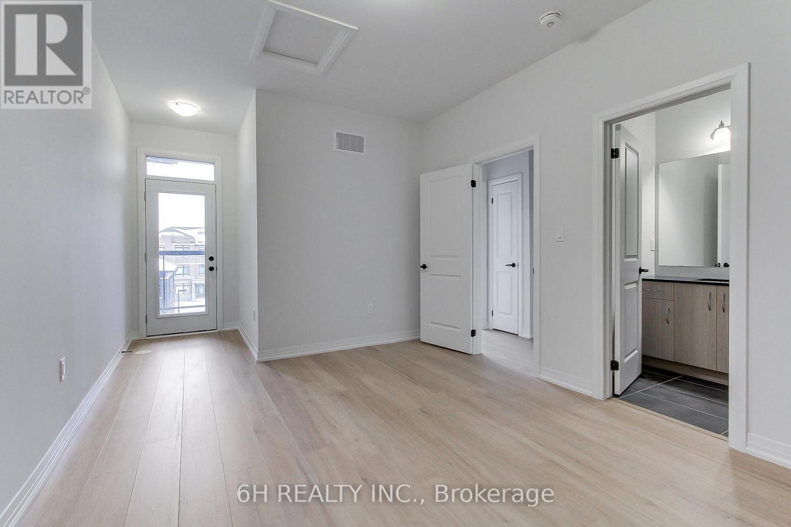 Lot 29 - 46 Harold Wilson Lane, Richmond Hill, Ontario  L4S 1N5 - Photo 21 - N12641144