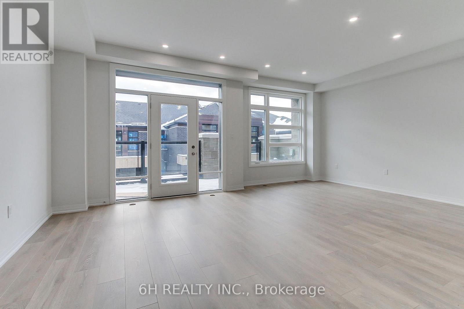 Lot 31 - 42 Harold Wilson Lane, Richmond Hill, Ontario  L4S 1N5 - Photo 13 - N12642320