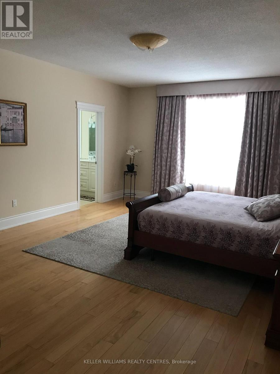 148 Hunterwood Chase, Vaughan, Ontario  L6A 4A8 - Photo 9 - N12800226