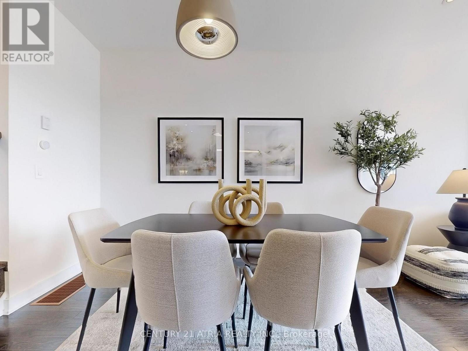 105 Anchusa Drive, Richmond Hill, Ontario  L4E 1C5 - Photo 9 - N12490788