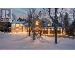 43 WOODLAND ACRES CRESCENT, vaughan, Ontario