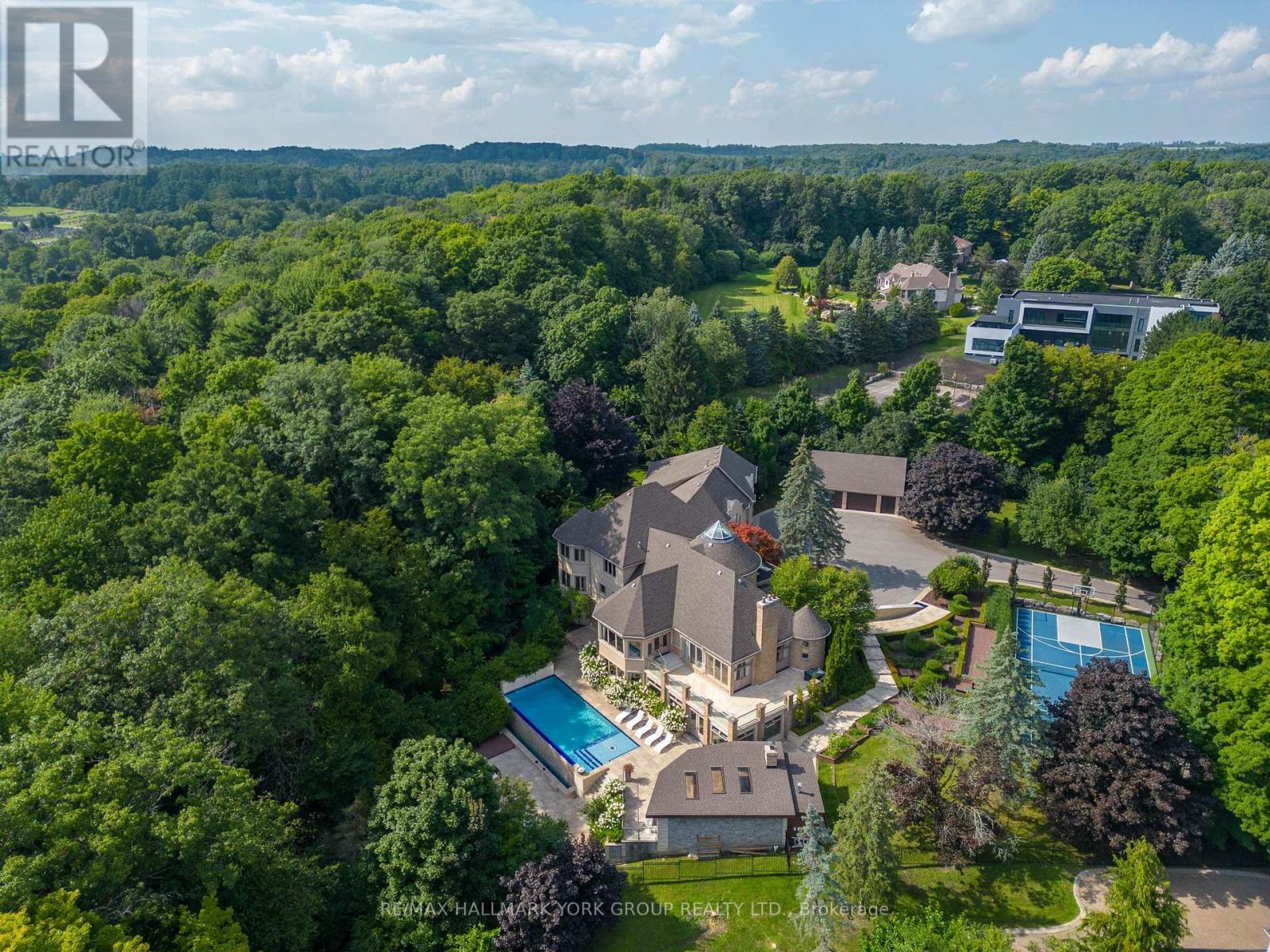 24 Dew Drop Court, Vaughan, Ontario  L6A 1E9 - Photo 2 - N12829590