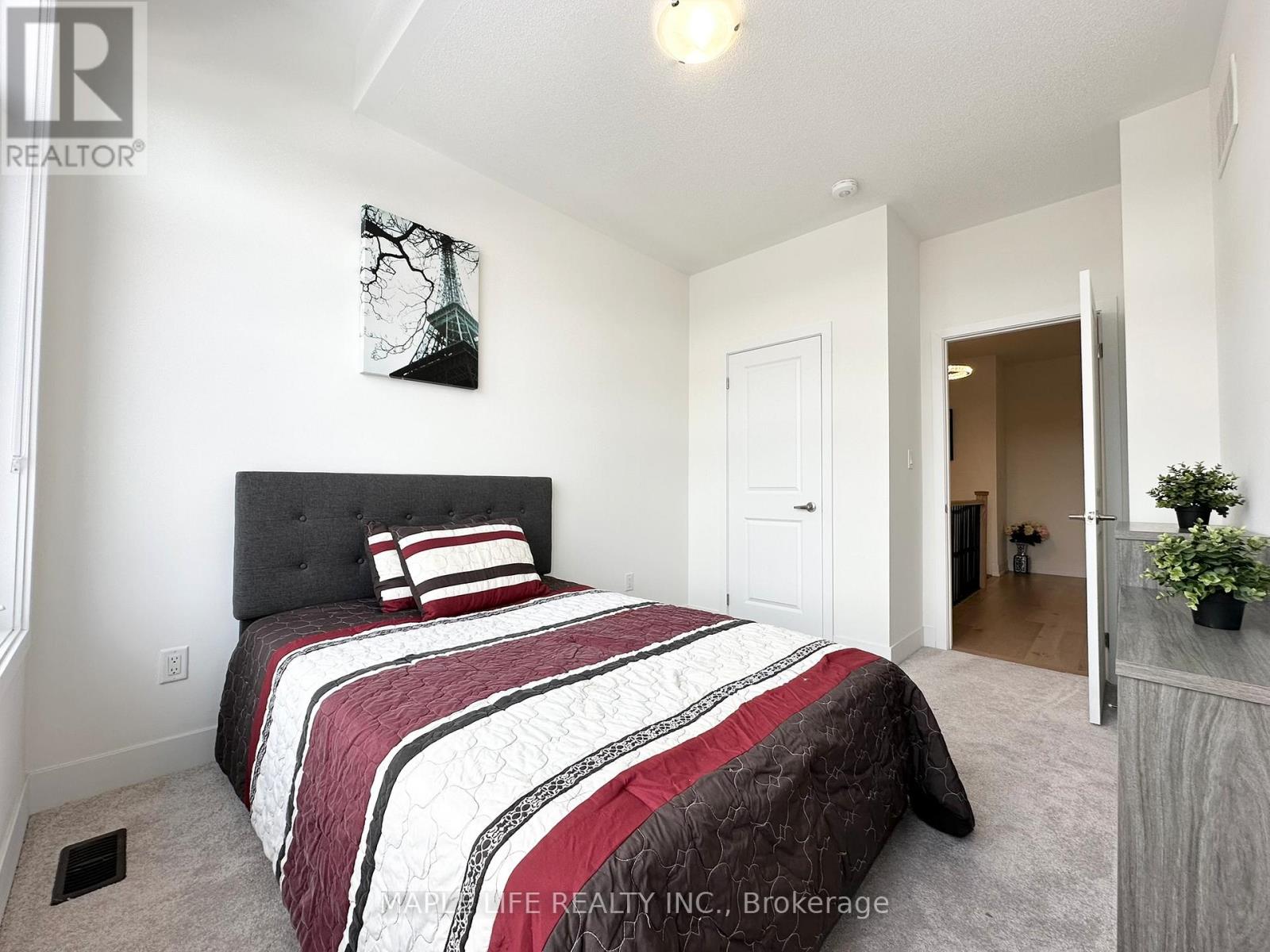 124 Hilts Drive, Richmond Hill, Ontario  L4S 0J2 - Photo 18 - N12832222