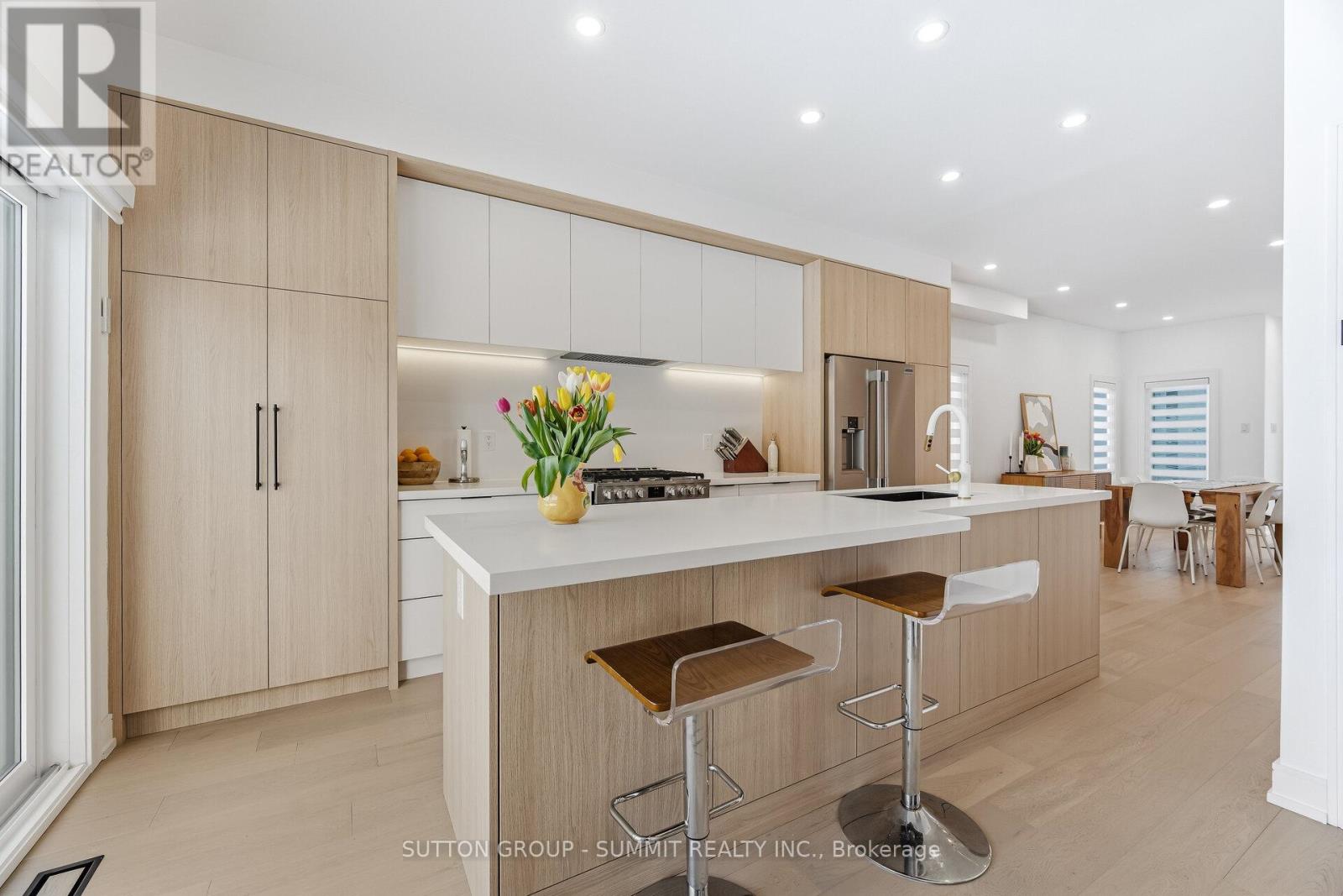 72 Ravineview Drive, Vaughan, Ontario  L6A 3T6 - Photo 12 - N12846568